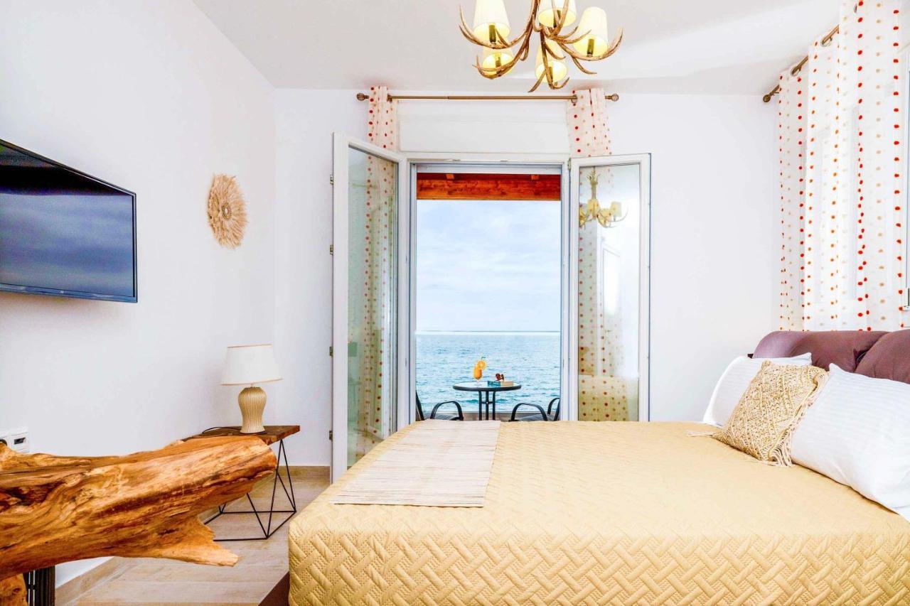 Villa Thalassa Skaleta Bagian luar foto